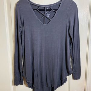 American Eagle Soft & Sexy Long Sleeve Tee